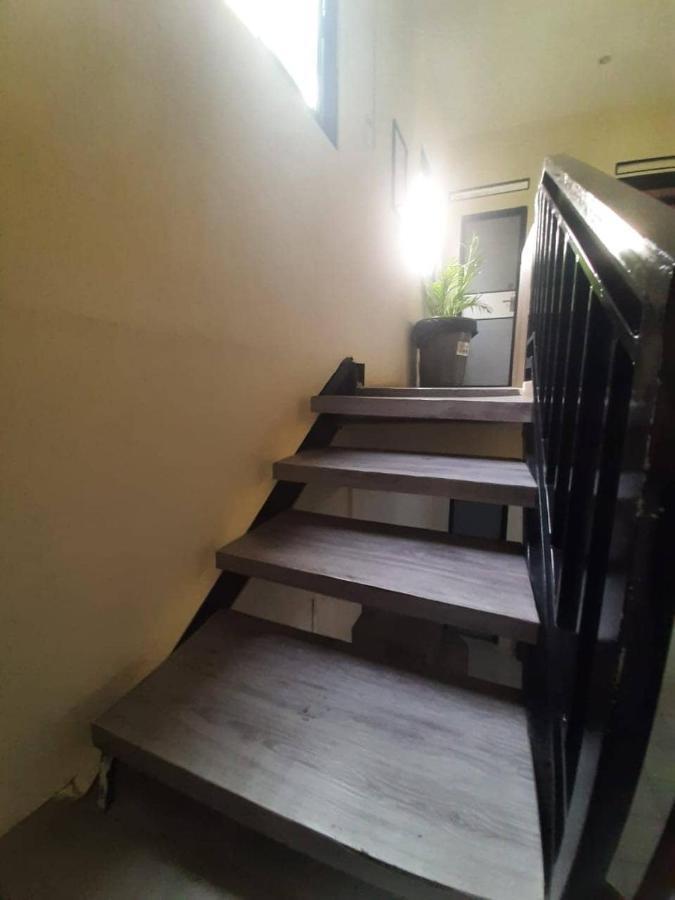 Hotel Oyo 93274 Oren Bekasi
