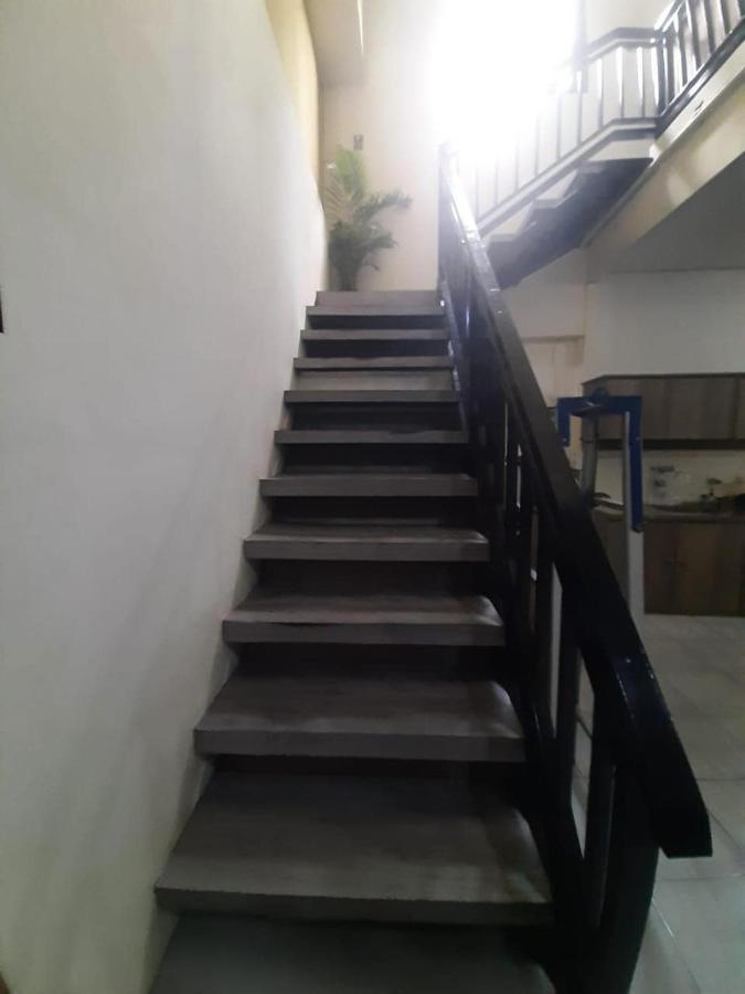 Oyo 93274 Oren 2* Bekasi